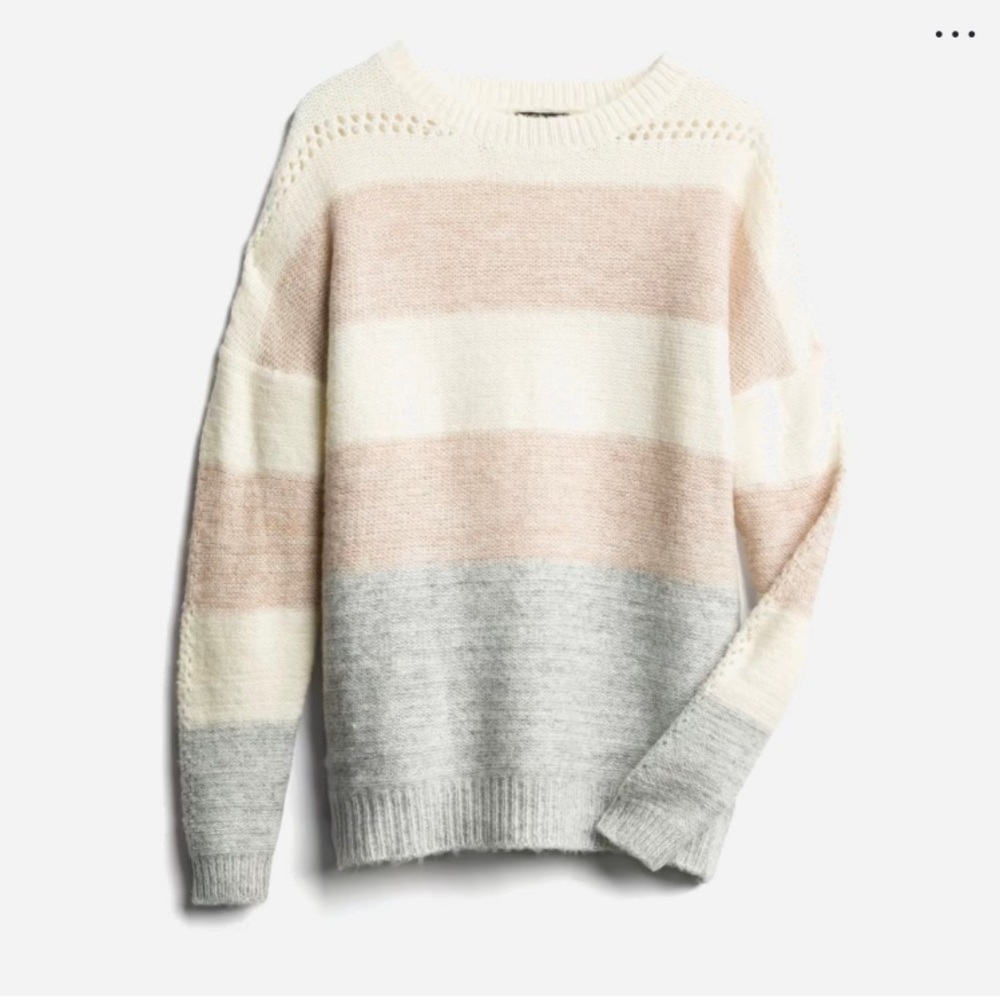 Fate Lalith Crew Neck Perforated Detail Pullover Sweater Size Extra Small